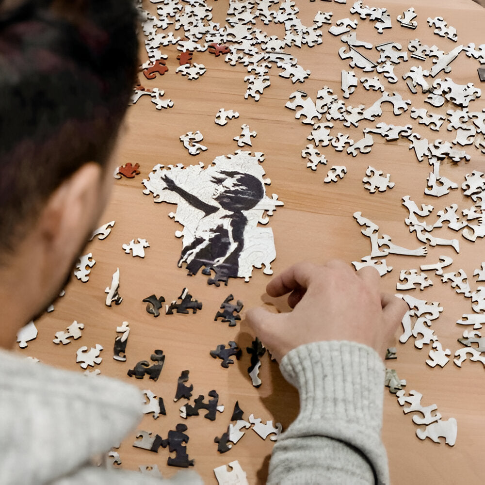 Girl With Balloon Print 450 Pieces Puzzle Set