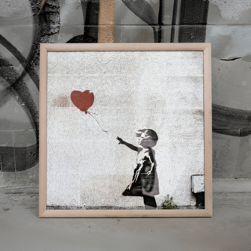 Girl With Balloon Print 450 Pieces Puzzle Set