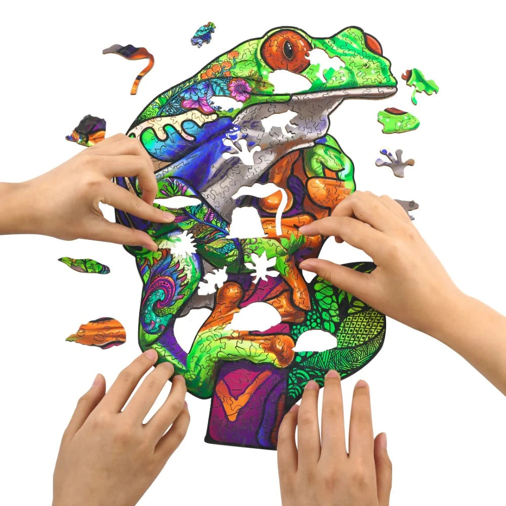 Tree Frog Wooden Jigsaw Puzzle