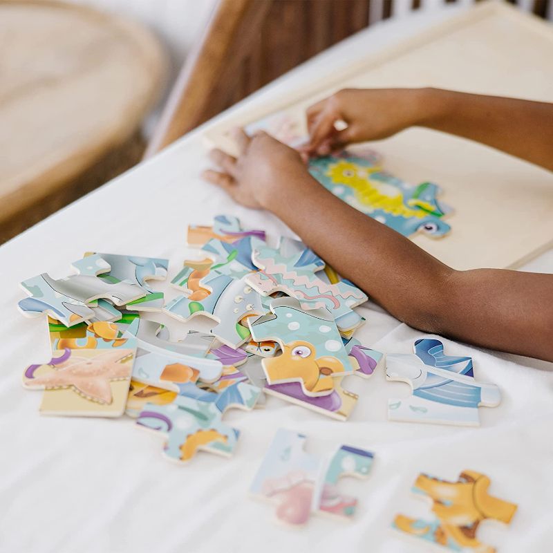Ocean Animals Wooden Jigsaw Puzzle With Storage Tray